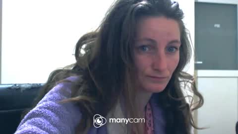 Snapshot of scarlett_queen01 chatting on 9, 3, 2025 scarlett_queen01 online show from 9, 3, 2025