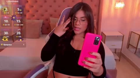 Scarlett  online show from 3, 10, 2025