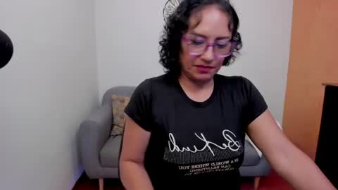 Scarlett sax online show from 10, 7, 2026