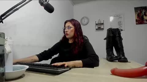 Mistress Scarlett online show from 26, 2, 2025