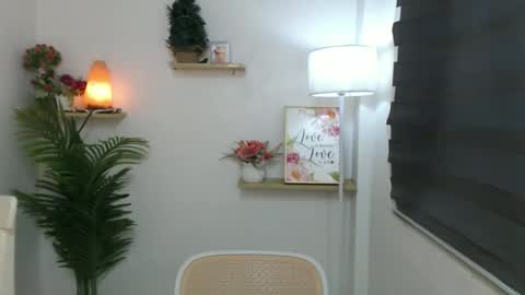 Snapshot of scarlett_sofia69 chatting on 4, 10, 2025    online show from 4, 10, 2025