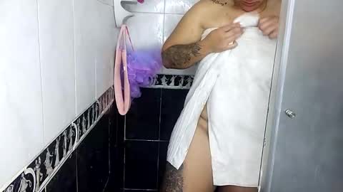 Snapshot of scarlett_tommy chatting on 13, 12, 2024 scarlett_tommy online show from 13, 12, 2024