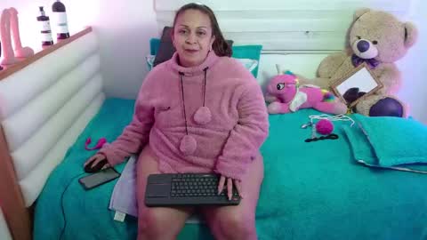 scarlettbooty online show from 9, 5, 2026