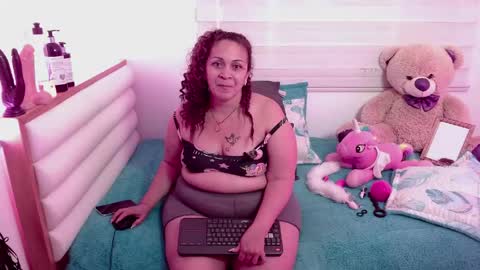 scarlettbooty online show from 16, 5, 2026
