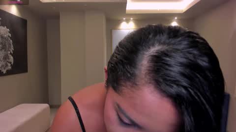 Scarlett online show from 25, 11, 2025