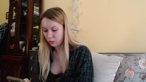 Snapshot of scarlettford chatting on 28, 12, 2024 Scarlett online show from 28, 12, 2024