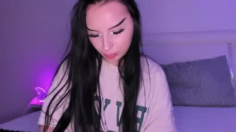 scarlettjakobs online show from 12, 5, 2026
