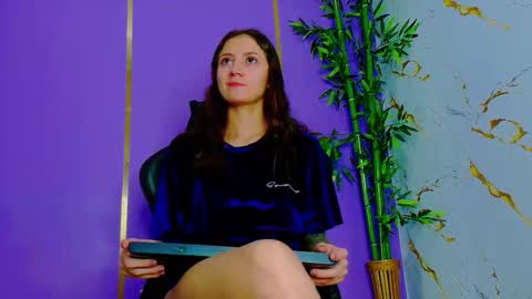 Scarlet online show from 7, 10, 2025