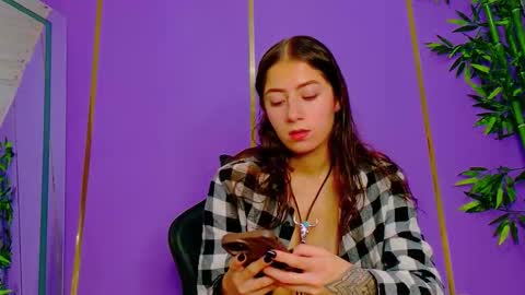 Scarlet online show from 25, 10, 2025