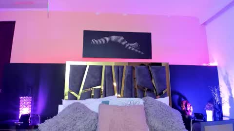 scarlettorres online show from 19, 11, 2025