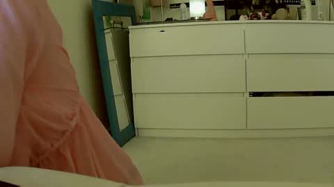 Scarlettexo online show from 17, 1, 2025