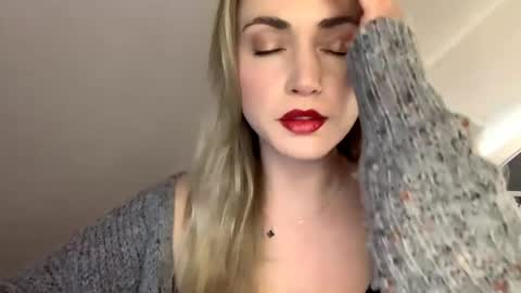 ScarlettxBlonde online show from 6, 5, 2026