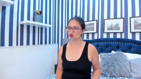 Snapshot of scarrlet_fox chatting on 13, 4, 2026 Scarlet online show from 13, 4, 2026