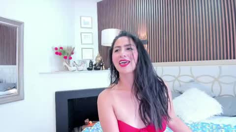 Scarlet  online show from 17, 4, 2026
