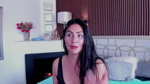 Scarlet  online show from 30, 4, 2026