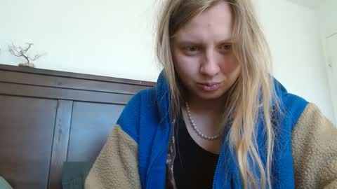 ScarTit Bernhard online show from 2, 2, 2025