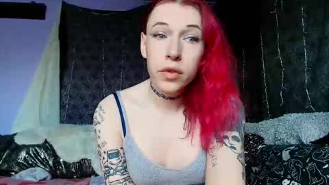 Snapshot of scary_sarah chatting on 17, 2, 2026 Sarah Bones online show from 17, 2, 2026