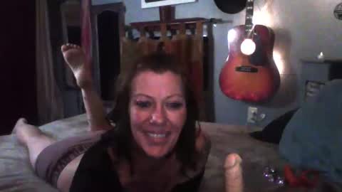 Snapshot of scherstin chatting on 8, 4, 2026 Scherstin online show from 8, 4, 2026