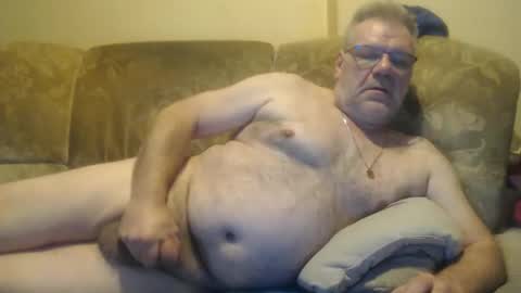 Snapshot of schnapper11 chatting on 9, 1, 2025 schnapper11 online show from 9, 1, 2025
