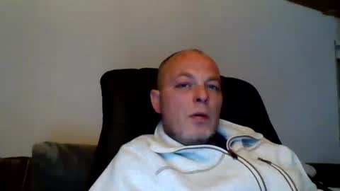 schnibschnab online show from 5, 10, 2025