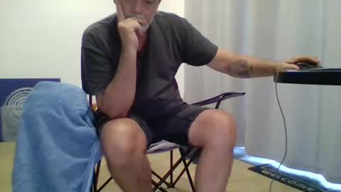 Snapshot of schooner73 chatting on 17, 12, 2024 Schooner73 online show from 17, 12, 2024