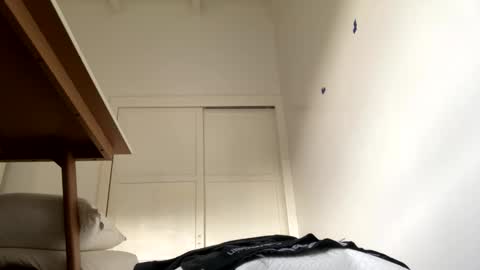 Hans Hammer online show from 22, 10, 2025