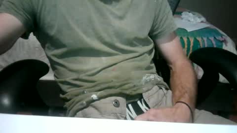 Snapshot of sclad83 chatting on 23, 6, 2026 sclad83 online show from 23, 6, 2026