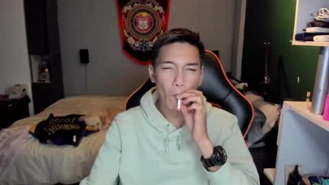 Snapshot of scorphoenix chatting on 17, 10, 2025 Not Angelo online show from 17, 10, 2025