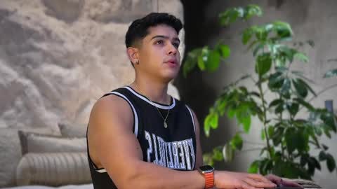 Snapshot of scott_flintt chatting on 11, 4, 2026 Andrew Flintt online show from 11, 4, 2026