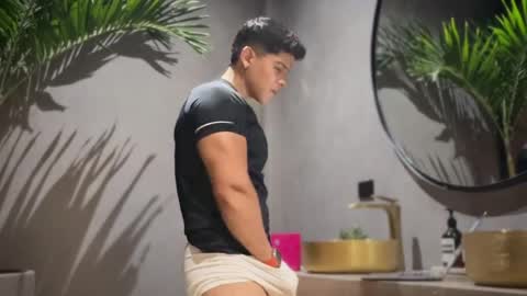 Snapshot of scott_flintt chatting on 14, 4, 2026 Andrew Flintt online show from 14, 4, 2026