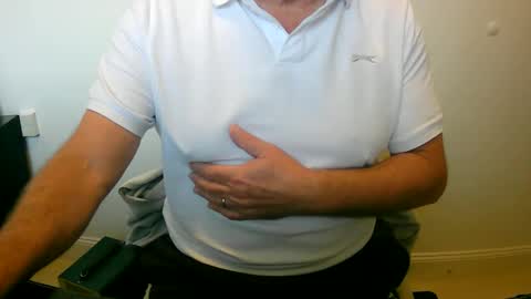 Snapshot of scotti30 chatting on 12, 10, 2025 Scott online show from 12, 10, 2025