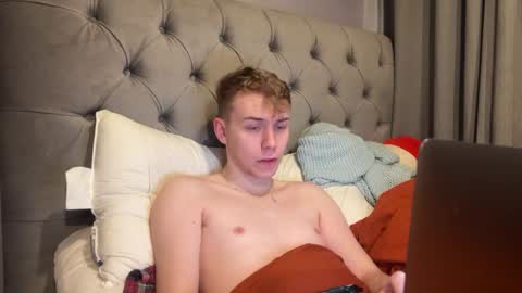 Snapshot of scottish_twink01 chatting on 12, 1, 2025 danny online show from 12, 1, 2025