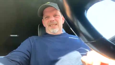 Snapshot of scottj603603 chatting on 23, 4, 2026 scottj603603 online show from 23, 4, 2026