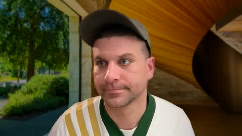 Snapshot of scottybeam chatting on 1, 12, 2025 Scotty online show from 1, 12, 2025