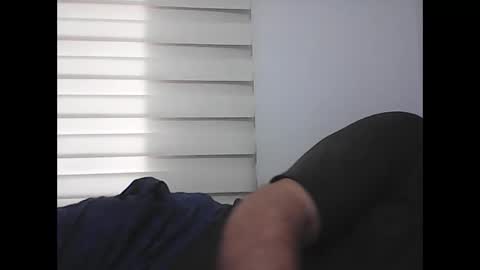 Snapshot of screw2 chatting on 15, 2, 2025 Evren online show from 15, 2, 2025