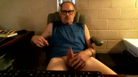 eating pussy  sucking dick online show from 6, 10, 2025