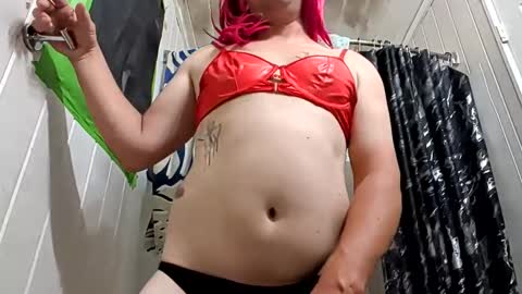 Snapshot of sdraftt45 chatting on 11, 5, 2026 Arin online show from 11, 5, 2026