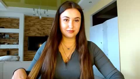 Snapshot of sea_cocktail chatting on 4, 11, 2025 Elizabeth online show from 4, 11, 2025