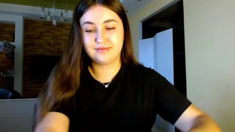 Elizabeth  online show from 29, 11, 2025