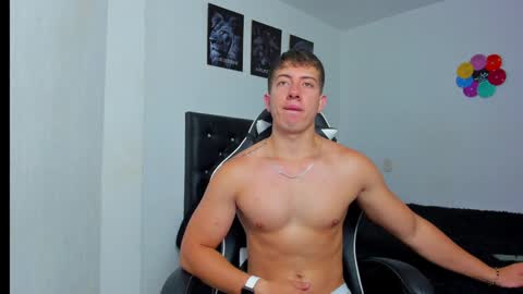 Snapshot of sean_brownx chatting on 6, 2, 2025 Sean online show from 6, 2, 2025