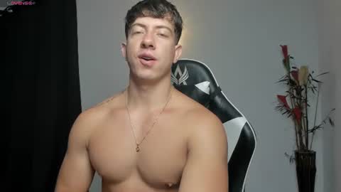 Snapshot of sean_brownx chatting on 27, 6, 2026 Sean online show from 27, 6, 2026