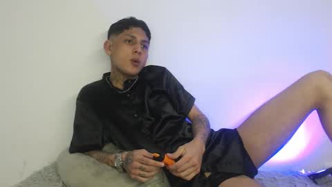  CAMILA Y SEBASTIAN online show from 17, 1, 2026