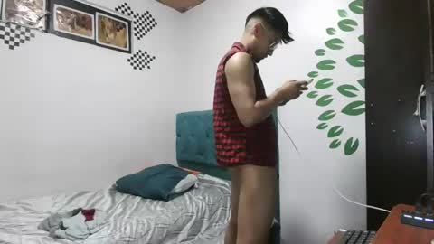 Snapshot of sebas_baby chatting on 17, 11, 2025 SEBASTIAN online show from 17, 11, 2025
