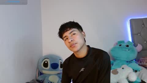 sebas_fire4 online show from 17, 3, 2026