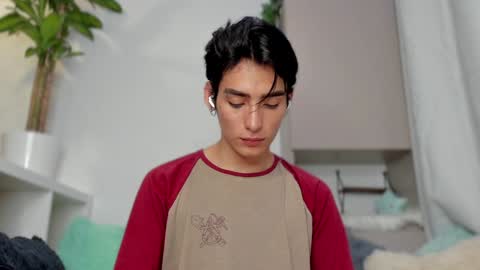 Snapshot of sebas_rosse chatting on 10, 1, 2025 sebastian online show from 10, 1, 2025
