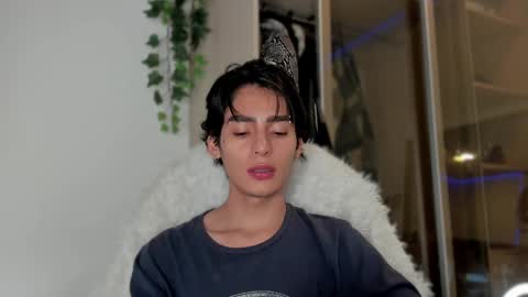 Snapshot of sebas_rosse chatting on 8, 3, 2025 sebastian online show from 8, 3, 2025