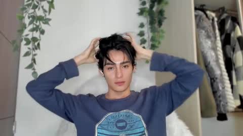 Snapshot of sebas_rosse chatting on 8, 3, 2025 sebastian online show from 8, 3, 2025