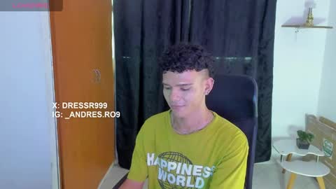 Snapshot of sebascuterouss chatting on 18, 4, 2026 sebas 3 online show from 18, 4, 2026