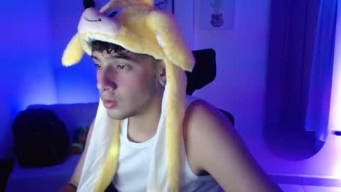 Sebas online show from 5, 3, 2025