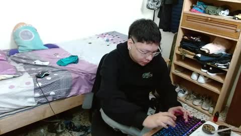 Snapshot of sebasslops chatting on 27, 1, 2025 Sebas online show from 27, 1, 2025